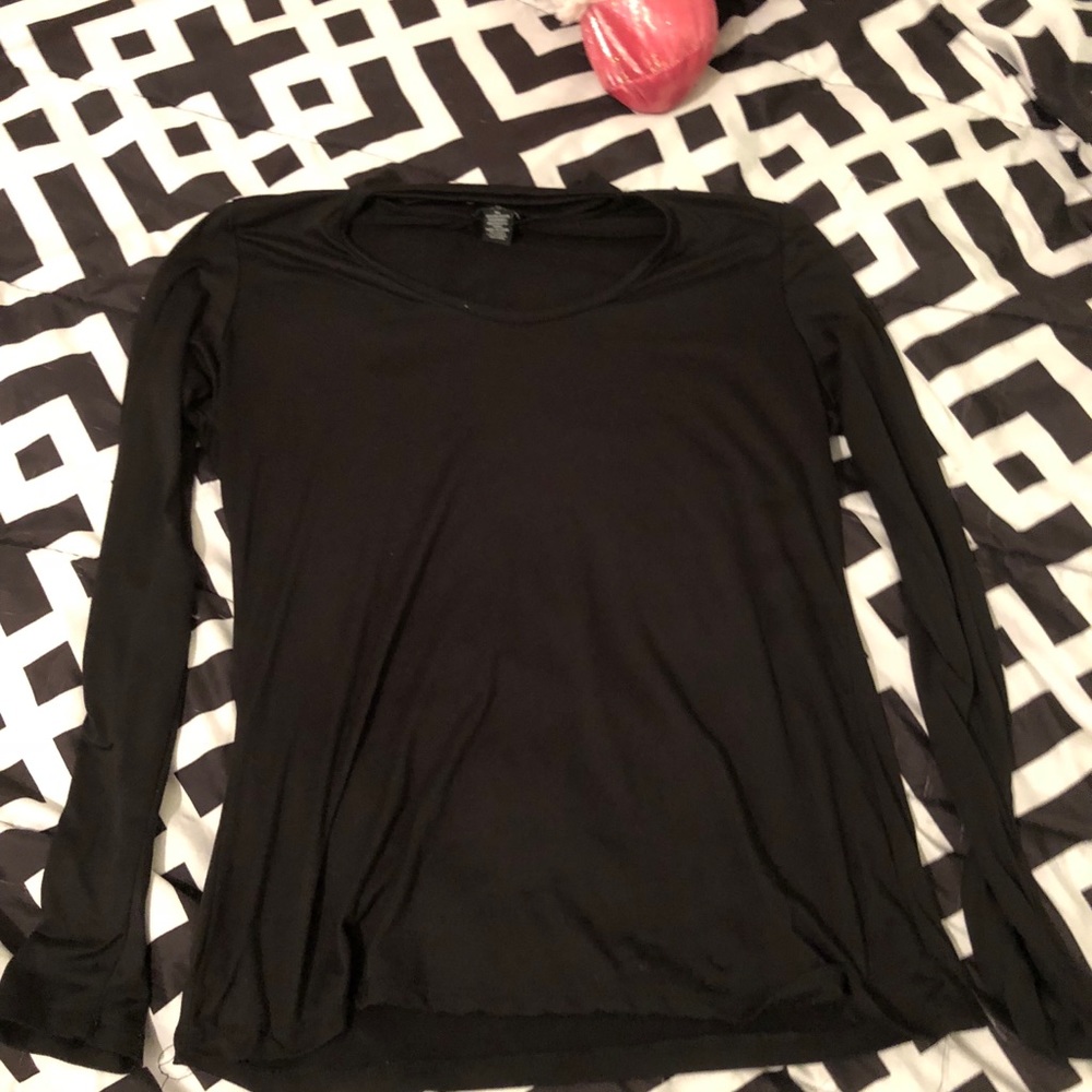 RUE 21 Black shirt
